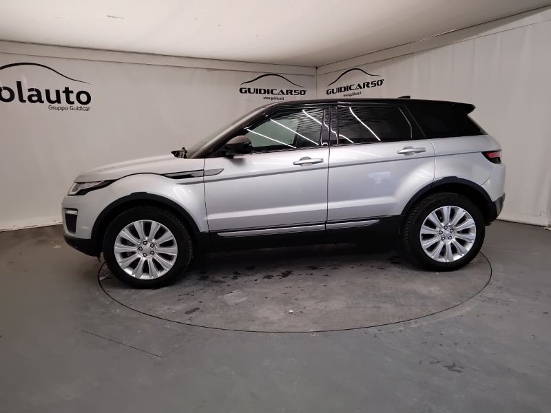 GuidiCar - LAND ROVER Range Rover Evoque 2019 Evoque 2.0 td4 SE 150cv 5p auto my19 Usato